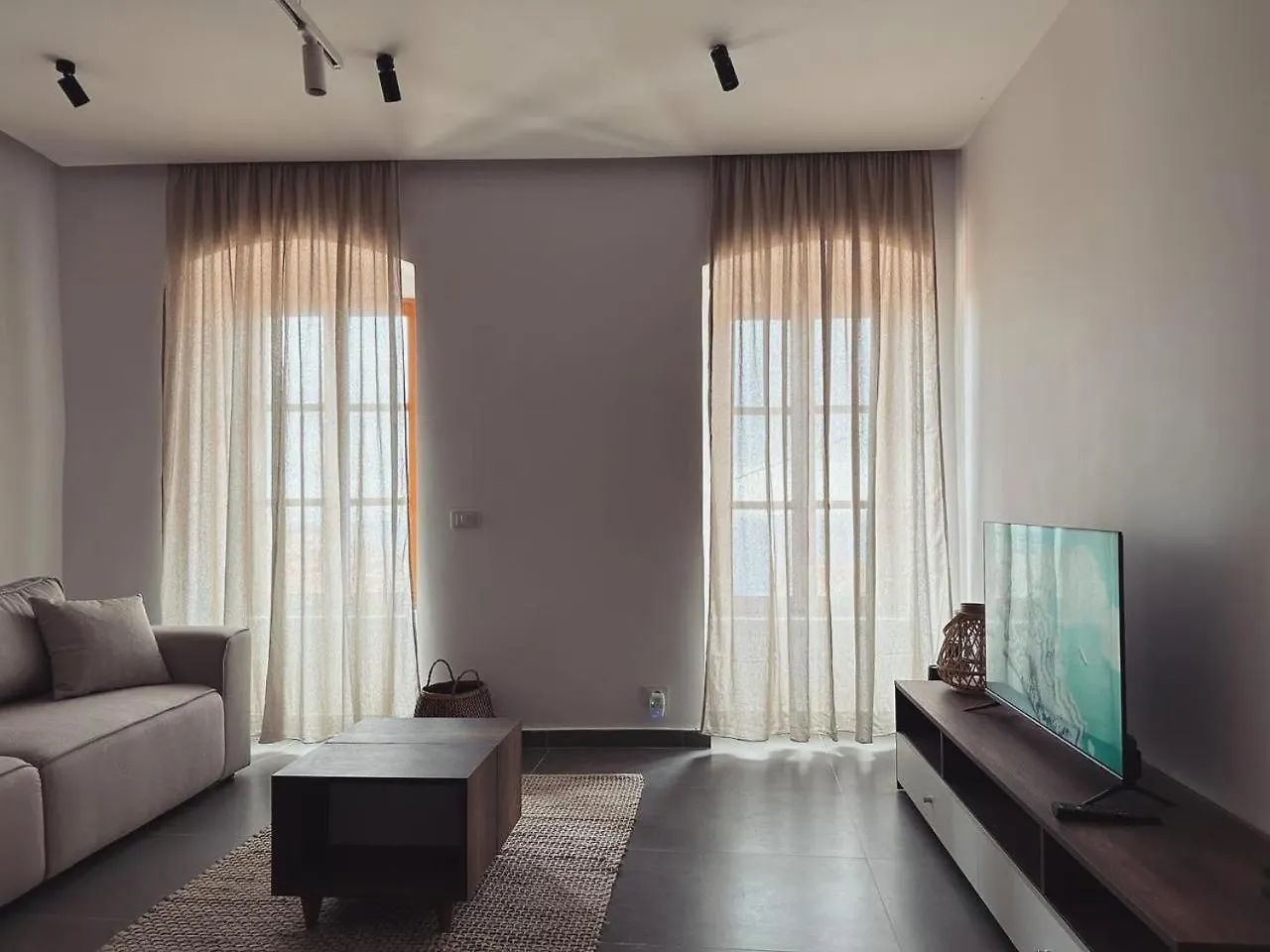 Apartment Lion'S Villa Vlore